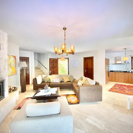 Club Barbarossa Villas Каш