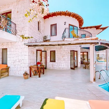 Club Barbarossa Villas Κας